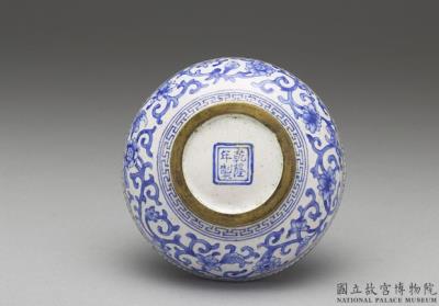 图片[3]-Copper box with painted enamel decor, Qing dynasty, Qianlong reign (1736-1795)-China Archive